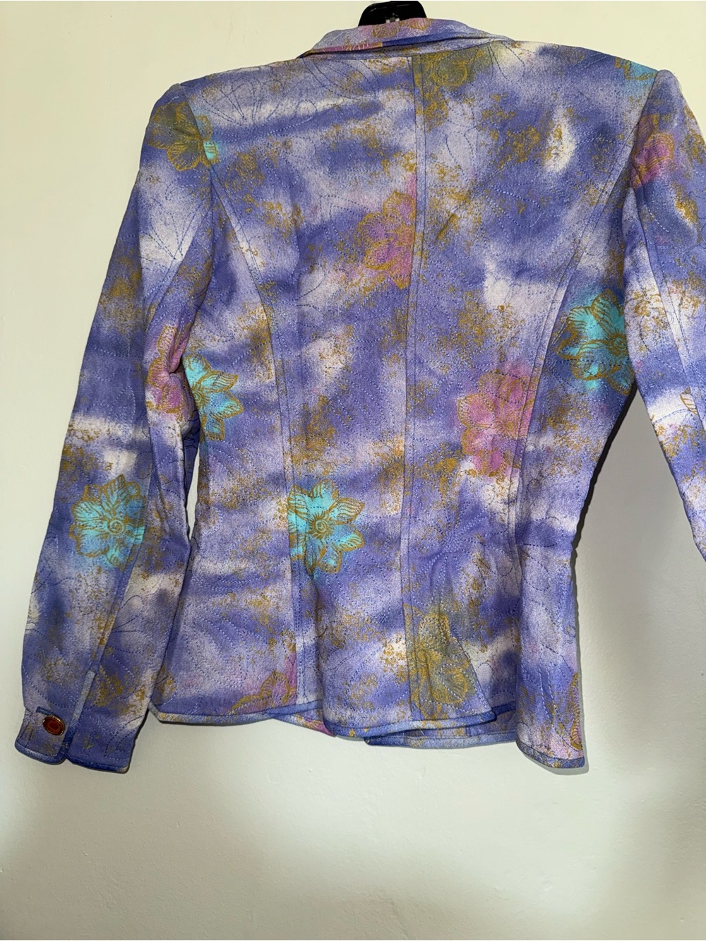 Emanuel Ungaro Lavender, Gold and Pink Floral Tailored Jacket - Picture 5 of 15